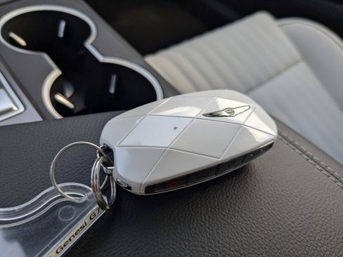 Certified 2025 Genesis G70 2.5T w/ Sport Prestige Package image 29