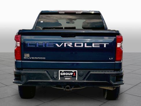 Used 2022 Chevrolet Silverado 1500 LT AWD/4WD image 5