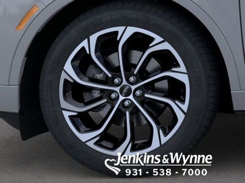 New 2026 Lincoln Nautilus Reserve AWD/4WD image 19