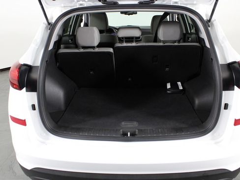 Used 2020 Hyundai Tucson Value FWD image 16