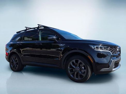 Certified 2023 Kia Sorento SX Prestige AWD/4WD image 2
