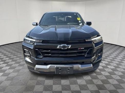 Used 2023 Chevrolet Colorado Z71 w/ Z71 Convenience Package 2 AWD/4WD image 14