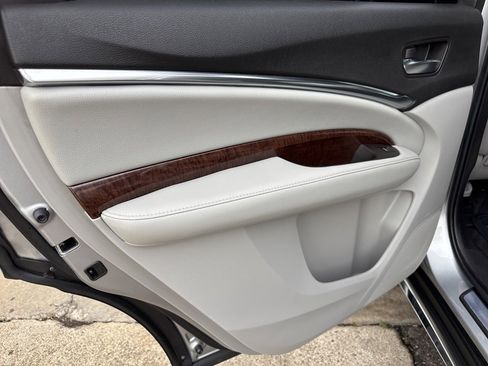 Used 2018 Acura MDX FWD image 37