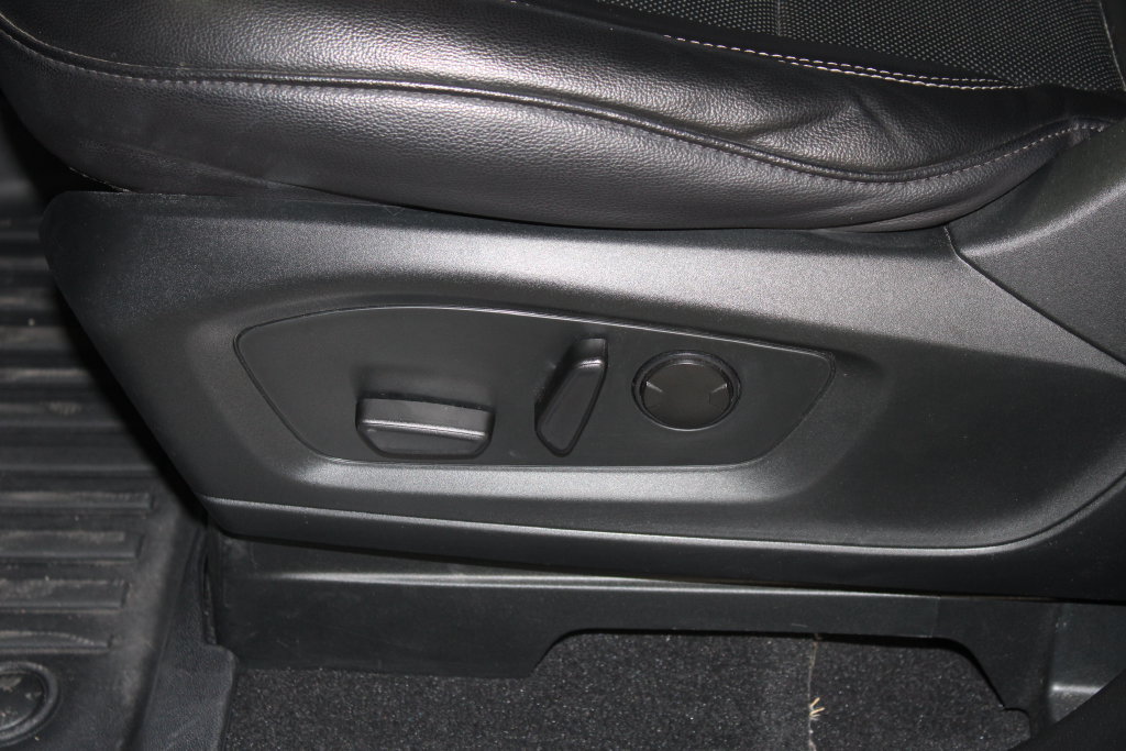 Used 2024 Ford Explorer Limited AWD/4WD image 25