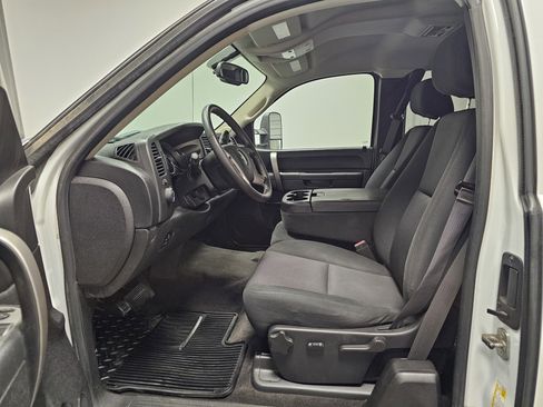 Used 2013 Chevrolet Silverado 2500 LT w/ Convenience Package AWD/4WD image 16
