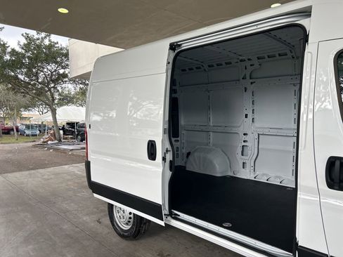 New 2026 RAM ProMaster 2500 image 22