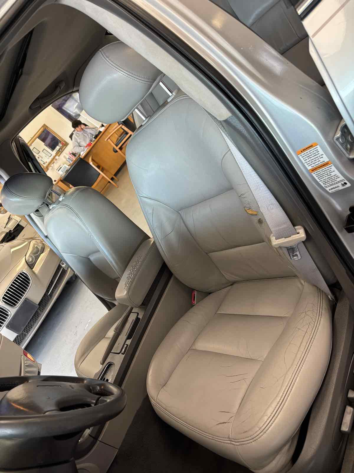 Used 2000 Lincoln LS RWD image 23
