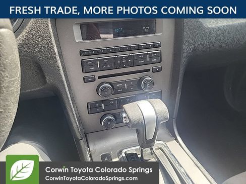 Used 2012 Ford Mustang Convertible RWD image 10