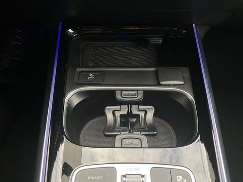 Used 2025 Mercedes-Benz GLA 250 image 25