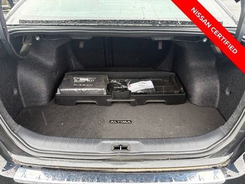 Certified 2023 Nissan Altima 2.5 SR w/ SR Premium Package FWD image 22