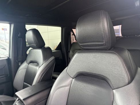Certified 2024 Ford Bronco Black Diamond image 36