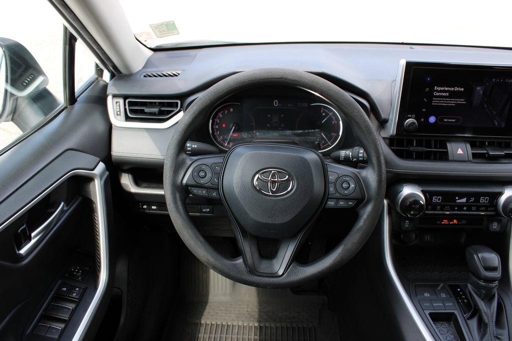 Used 2023 Toyota RAV4 XLE w/ Convenience Package FWD image 11