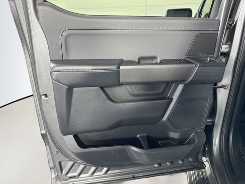 Used 2024 Ford F150 XLT w/ XLT Black Appearance Package image 25