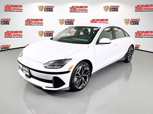 Certified 2023 Hyundai Ioniq 6 SEL AWD/4WD image 13