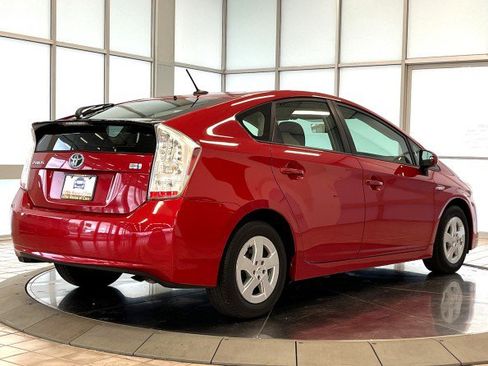 Used 2011 Toyota Prius Five image 7