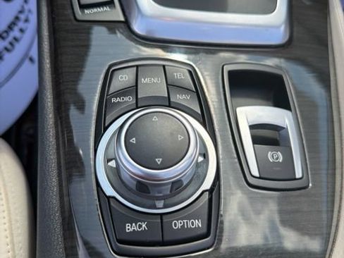 Used 2011 BMW Z4 sDrive35i RWD image 21