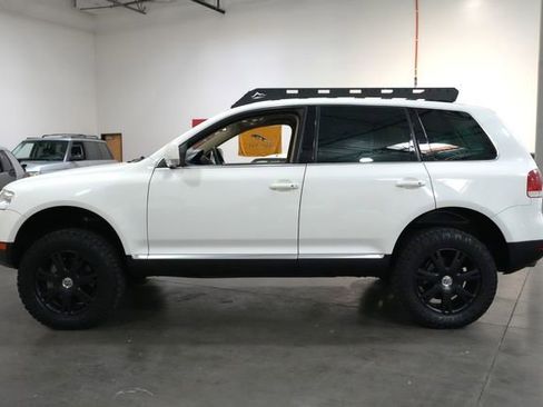 Used 2006 Volkswagen Touareg V10 TDI image 15