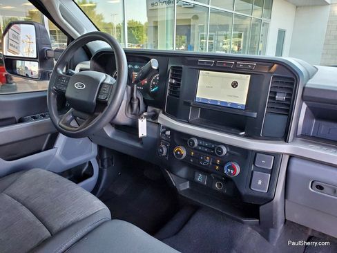 Used 2023 Ford F250 XL w/ STX Appearance Package image 31