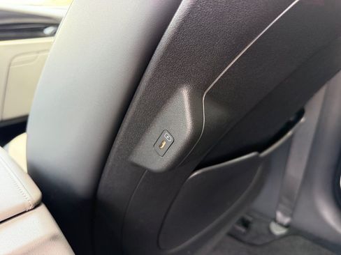 Used 2024 Kia Niro Wave w/ Wave Preserve Package FWD image 44