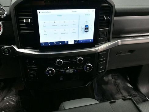 Used 2021 Ford F150 Lariat w/ Equipment Group 501A Mid image 20