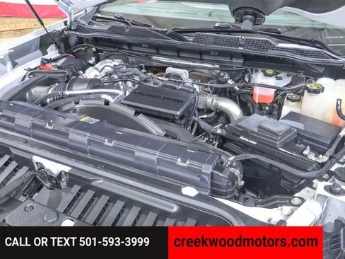 Used 2024 Chevrolet Silverado 2500 LTZ w/ LTZ Convenience Package image 17