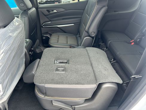 New 2026 Chevrolet Traverse High Country image 30