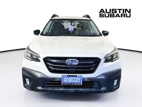 Used 2020 Subaru Outback Onyx Edition XT w/ Popular Package #2 AWD/4WD image 2