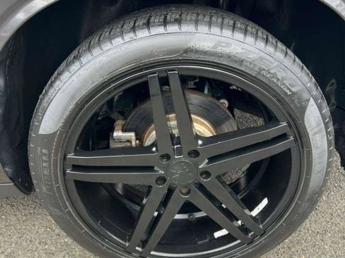 Used 2017 Dodge Challenger R/T RWD image 15