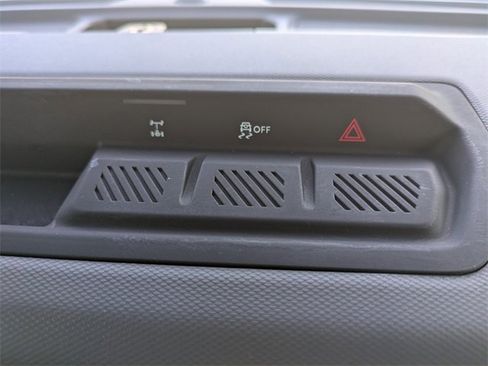 Used 2021 Ford Bronco Black Diamond image 26