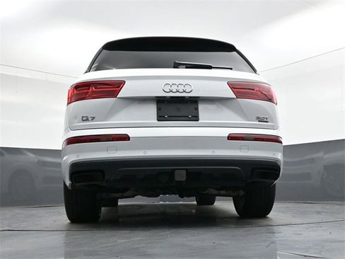 Used 2018 Audi Q7 3.0T Prestige image 26
