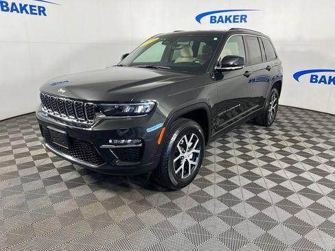 Used 2024 Jeep Grand Cherokee Limited AWD/4WD image 1