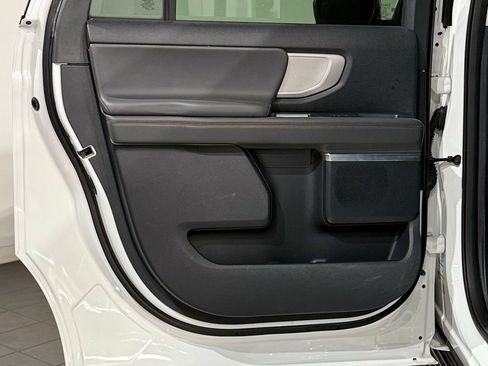 Used 2025 Ford Expedition Max Active AWD/4WD image 51