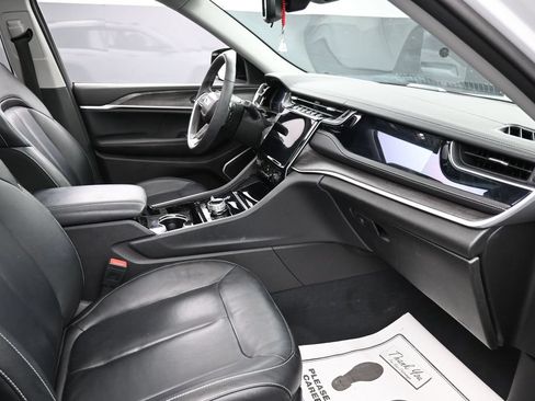 Used 2022 Jeep Grand Cherokee Limited 4xe AWD/4WD image 32