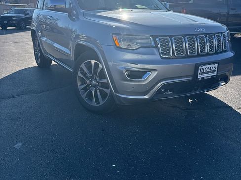 Used 2017 Jeep Grand Cherokee Overland w/ Jeep Active Safety Group image 1