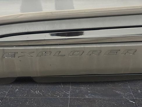 Used 2023 Ford Explorer ST w/ Equipment Group 401A AWD/4WD image 45