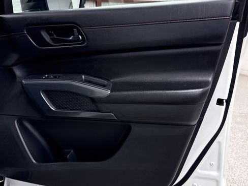 Used 2024 Nissan Pathfinder Rock Creek image 25