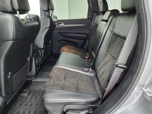 Used 2020 Jeep Grand Cherokee Altitude image 9