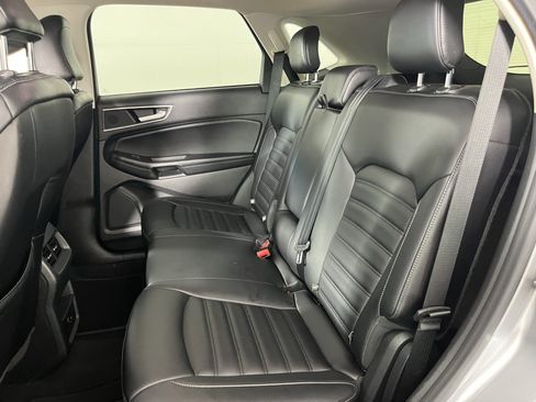 Used 2022 Ford Edge SEL AWD/4WD image 14