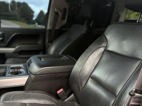 Used 2016 Chevrolet Silverado 2500 LTZ w/ Duramax Plus Package AWD/4WD image 35