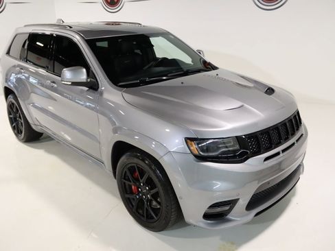 Used 2021 Jeep Grand Cherokee SRT w/ Trailer Tow Group IV image 9