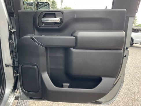 Used 2025 Chevrolet Silverado 2500 Custom w/ Custom Value Package AWD/4WD image 13