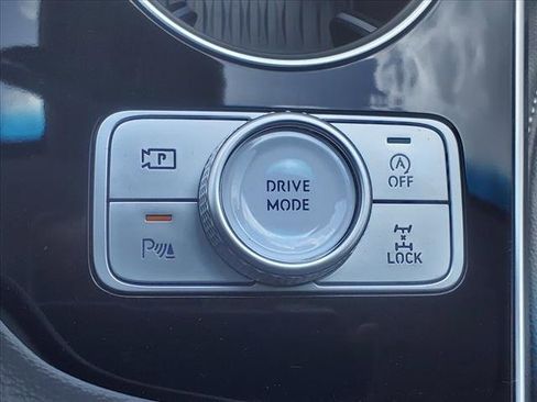 Used 2025 Genesis GV80 2.5T image 8