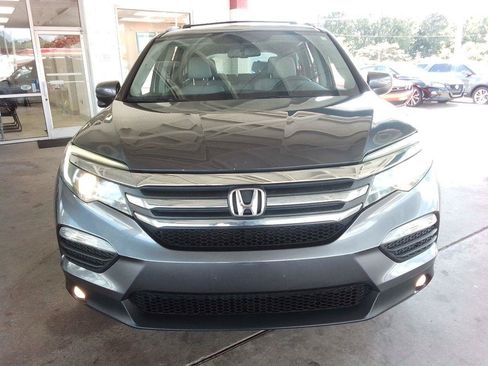 Used 2017 Honda Pilot EX-L image 3