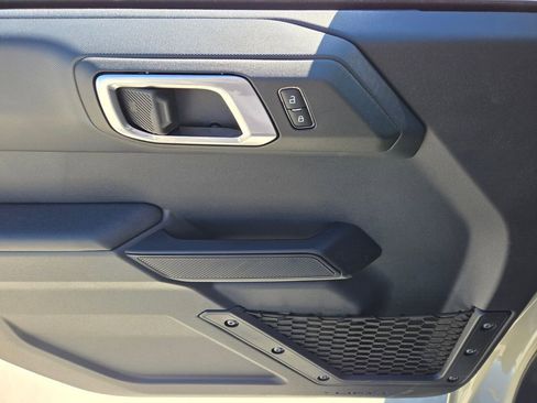 New 2026 Ford Bronco 4-Door AWD/4WD image 12