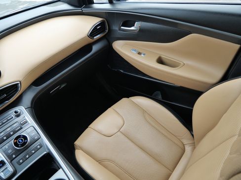 Certified 2023 Hyundai Santa Fe Calligraphy image 11