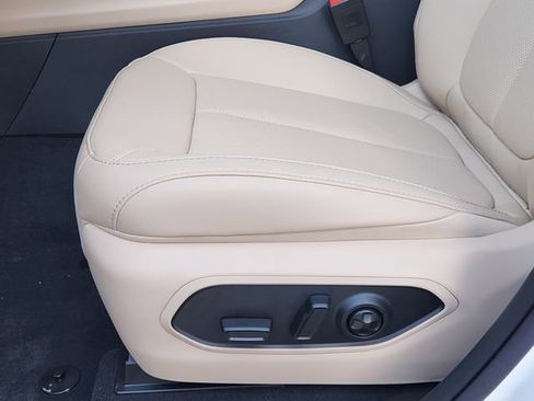 New 2026 Jeep Grand Cherokee Limited image 19