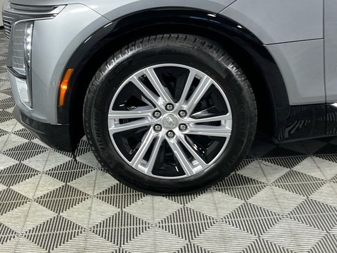 Used 2024 Cadillac Lyriq Tech w/ Driver Assist Package image 12