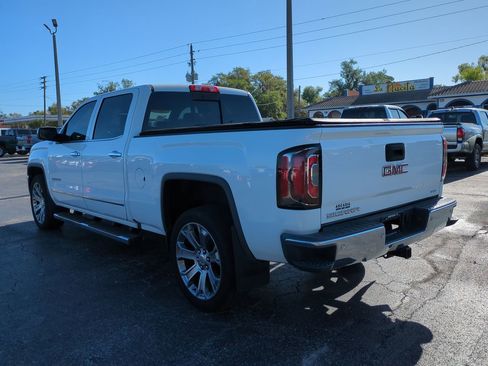 Certified 2018 GMC Sierra 1500 SLT image 6