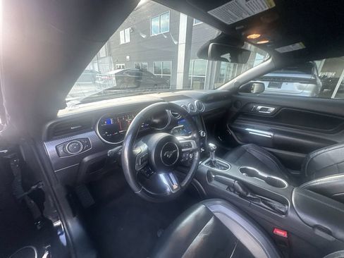 Used 2021 Ford Mustang GT Premium w/ GT Performance Package RWD image 10