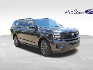 New 2027 Ford Expedition Max Platinum w/ Stealth Appearance Package RWD video 2